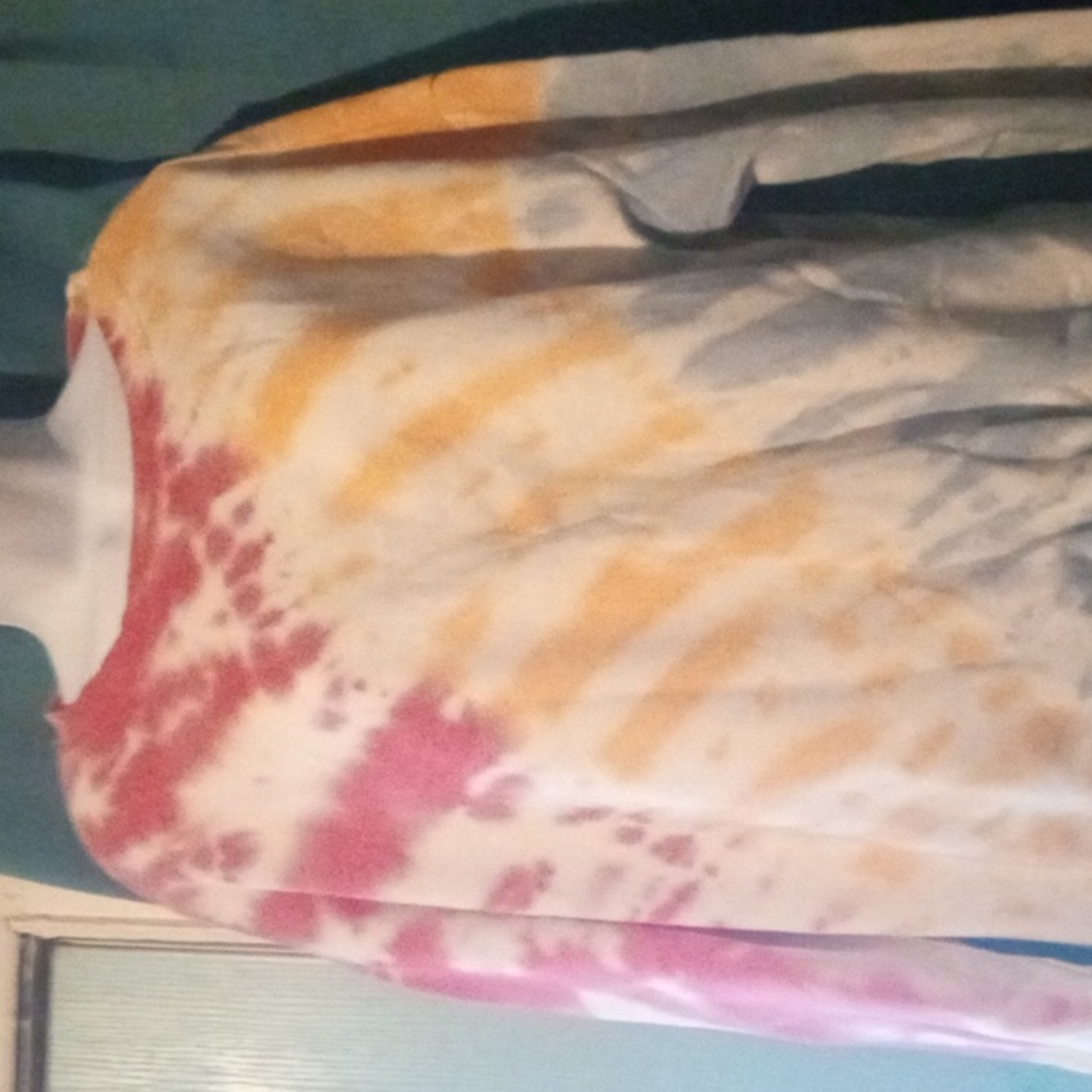 Large sweatshirt - Picture 2 of 4